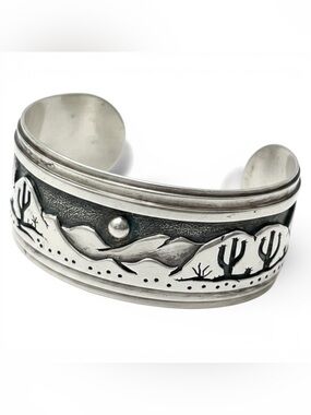 Wide Silver Cuff Bracelet With Saguaro Motif and Raised Border Ribs